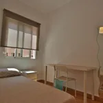 Rent 3 bedroom apartment in Valencia