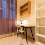 Rent a room of 125 m² in madrid