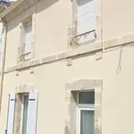 Appartement de 90 m² avec 4 chambre(s) en location à Vix