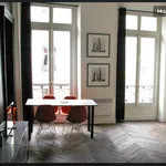 Rent 1 bedroom apartment of 45 m² in Paris