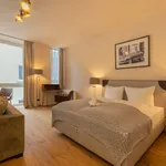 Rent 1 bedroom apartment of 46 m² in Frankfurt