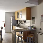 Rent 11 bedroom house in Porto