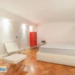 Rent 6 bedroom house of 320 m² in Rome