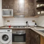 Rent a room of 95 m² in barcelona