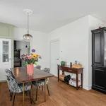 Huur 3 slaapkamer appartement van 99 m² in Stationsbuurt