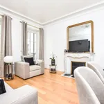 Appartement de 1200 m² avec 3 chambre(s) en location à Paris