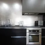 Rent 3 bedroom apartment of 40 m² in Barcelona