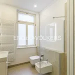 Rent 3 bedroom apartment of 102 m² in Prague