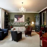 Rent 4 bedroom apartment of 97 m² in Prague