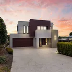 Rent 4 bedroom house in Nikenbah