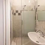 Rent 1 bedroom apartment in Florence