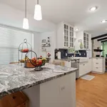 Rent 3 bedroom apartment of 183 m² in Austin