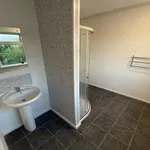 Rent 6 bedroom house in East Midlands