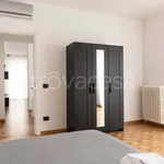 Rent 2 bedroom apartment of 70 m² in Milano