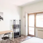 Rent 4 bedroom house in Rome