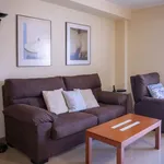 Rent a room of 98 m² in valencia