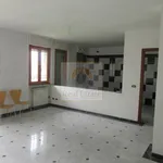 Affitto 4 camera appartamento di 141 m² in Carrara