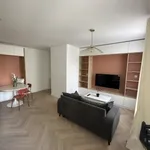 Appartement de 58 m² avec 2 chambre(s) en location à Courbevoie