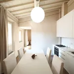 Rent 4 bedroom apartment of 70 m² in Firenze