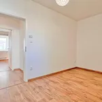 Pronajměte si 2 ložnic/e byt o rozloze 45 m² v Holice