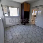 Rent 4 bedroom apartment of 165 m² in Upper Glyfada