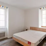 Appartement de 92 m² avec 4 chambre(s) en location à Beziers