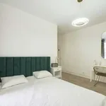 Rent a room in lisbon