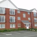 Rent 2 bedroom flat in West Midlands