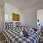 Rent 1 bedroom apartment of 70 m² in lisbon