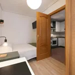 Rent a room of 77 m² in Valladolid