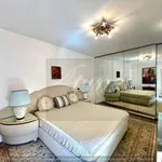 Rent 5 bedroom house of 195 m² in Rome