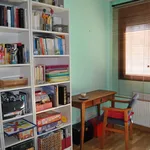 Rent 4 bedroom apartment in Madrid