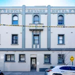 Rent 3 bedroom apartment in newtown