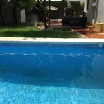 Rent 5 bedroom house in Seville