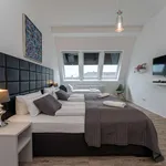 Rent 3 bedroom apartment in berlin