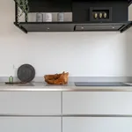 Huur 4 slaapkamer appartement van 107 m² in Rotterdam