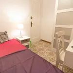 Rent 3 bedroom apartment in Barcelona