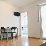 Rent 1 bedroom apartment of 25 m² in Dortmund