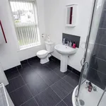 Rent 4 bedroom flat in Birmingham