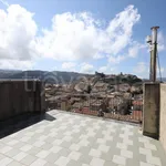 Rent 5 bedroom house of 160 m² in Montalbano Elicona