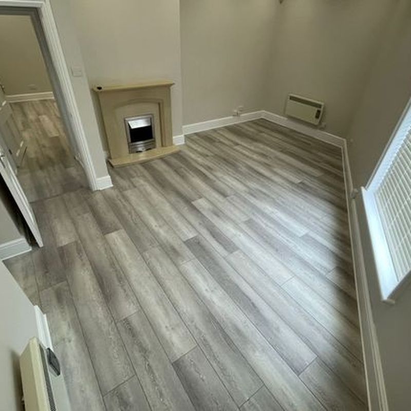 Flat to rent in King Street, Newcastle-Under-Lyme ST5 Whitmore