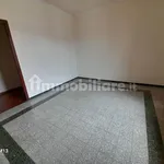 Affitto 5 camera appartamento di 135 m² in La Spezia