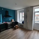 Maison de 87 m² avec 4 chambre(s) en location à Cirieres