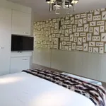 Huur 1 slaapkamer appartement van 807 m² in Brussels