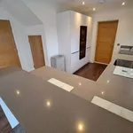 Rent 4 bedroom house in Scotland