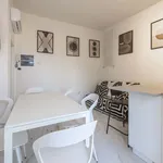 Rent 5 bedroom apartment of 81 m² in Florence