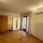 Pronajměte si 3 ložnic/e byt o rozloze 120 m² v Praha