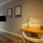 Rent 1 bedroom apartment of 38 m² in Cologne