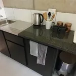 Rent 1 bedroom apartment in Johannesburg