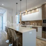 Rent 5 bedroom apartment of 160 m² in Palermo